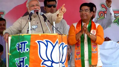 Bankura-t-Tamlibandh-math-e-BJP-prarthi-Dr-Subhas-Sarkar-er-samarthan-e-Narendra-modi-r-janasabha