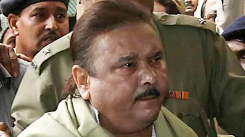 madan_mitra_police-custody